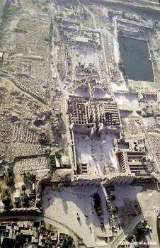 Photo:  Aerial_view_Al_Karnak